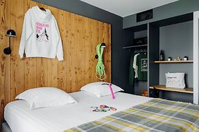 PlanB Hotel - Living Chamonix
