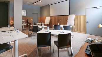 Plan B Hotel - Living Chamonix