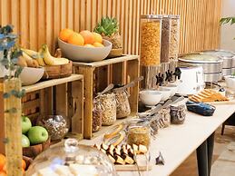 Plan B Hotel - Living Chamonix