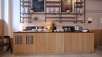 Plan B Hotel - Living Chamonix