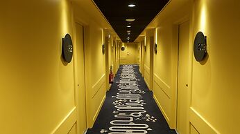 Plan B Hotel - Living Chamonix