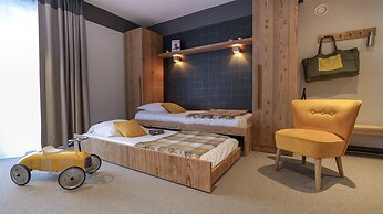 Plan B Hotel - Living Chamonix