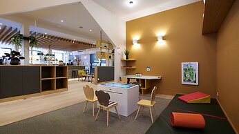 Plan B Hotel - Living Chamonix