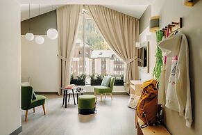 PlanB Hotel - Living Chamonix