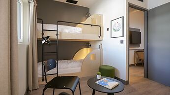 Plan B Hotel - Living Chamonix