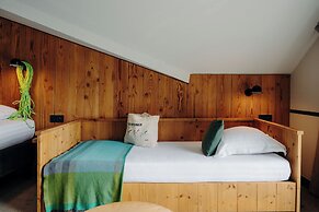 PlanB Hotel - Living Chamonix