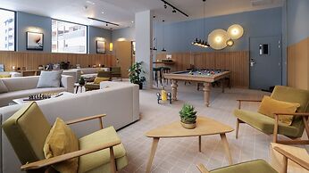 Plan B Hotel - Living Chamonix