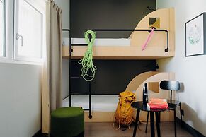 PlanB Hotel - Living Chamonix