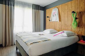 PlanB Hotel - Living Chamonix