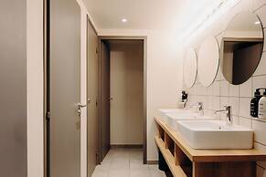 PlanB Hotel - Living Chamonix