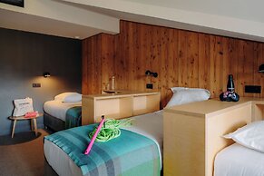 PlanB Hotel - Living Chamonix