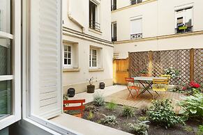 Sublime appartement Champs Elysees ( Chaillot)