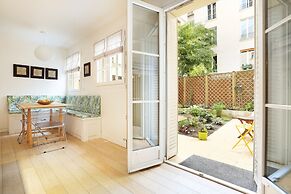 Sublime appartement Champs Elysees ( Chaillot)