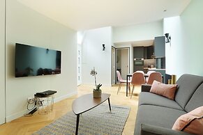 New and Lovely apartment center of Paris (Cléry)