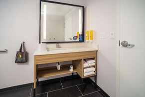 Tru by Hilton Minneapolis Mall of America