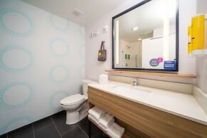 Tru by Hilton Minneapolis Mall of America