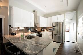 The Luxurious Lipan Launchpad Zen Paradise