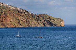 Baía I by An Island Apart