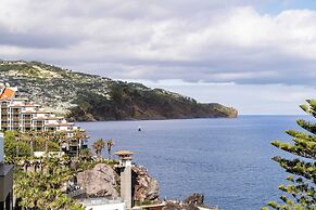 Baía I by An Island Apart