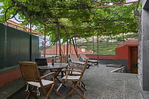 Casa da Aldeia by An Island Apart