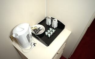Consort Hotel
