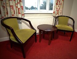 Consort Hotel