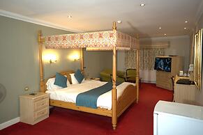 Consort Hotel