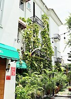 Proof Lounge Hotel