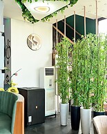 Proof Lounge Hotel