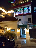Proof Lounge Hotel