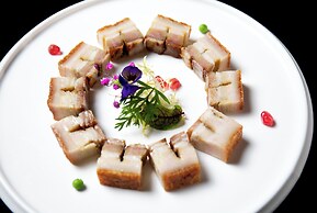 Crowne Plaza Wuzhen by IHG