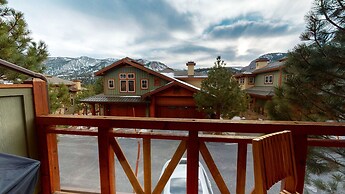 Juniper Crest 7 Private Hot Tub, 2 Car Garage, BBQ, Walk to the Lifts 