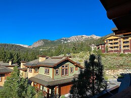 Juniper Crest 7 Private Hot Tub, 2 Car Garage, BBQ, Walk to the Lifts 