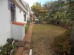 Attractive Apartment Near Puerto Banus