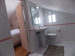 Attractive Apartment Near Puerto Banus