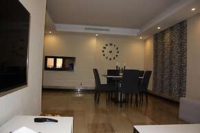 Beach Apartment with Private Pool