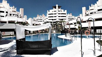  Beach Apartment With Spa & Gym