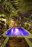 El Club Hotel