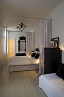 Boulevard Leopold Rooms & Suites