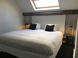 Boulevard Leopold Rooms & Suites