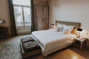 Boulevard Leopold Rooms & Suites