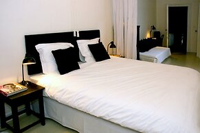 Boulevard Leopold Rooms & Suites