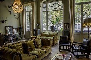 Boulevard Leopold Rooms & Suites