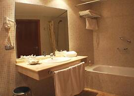 Torre Monreal Hotel