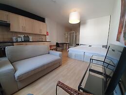 Studio Apartment in South Kensington 16