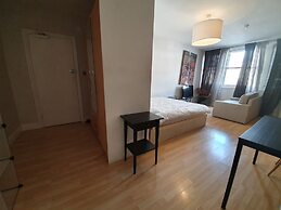 Studio Apartment in South Kensington 16