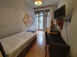 Studio Apartment in South Kensington 16