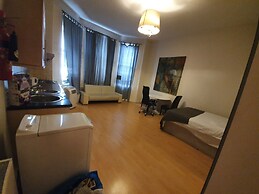 Studio Apartment in South Kensington 16