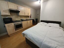 Studio Apartment in South Kensington 16