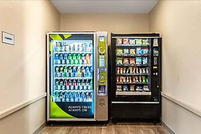 WoodSpring Suites Tamarac